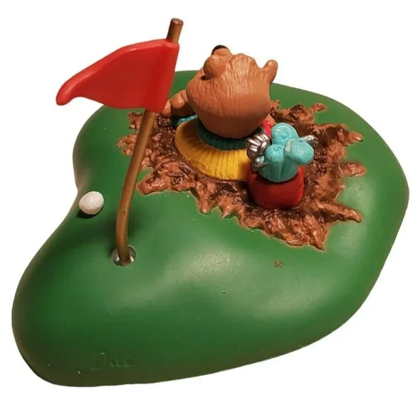 Hallmark I Dig Golf Christmas Ornament Gopher Groundhog Holiday Clip Flag Green - Picture 4 of 7